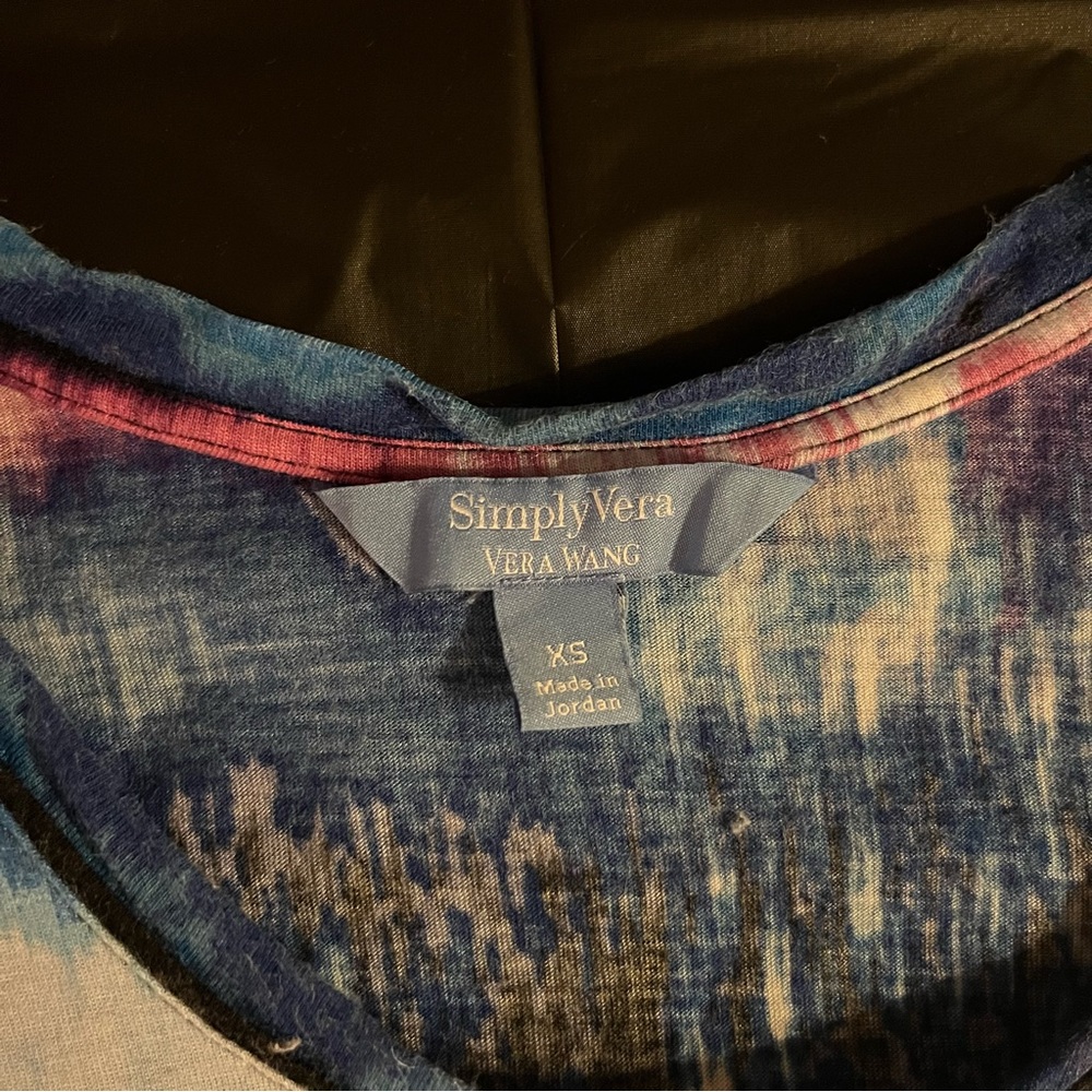 Simply Vera by Vera Wang- Sleeveless Tie Dye tank top/ Rayon- XS - Picture 3 of 4